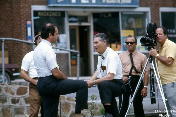 nessen.jpg
RON NESSEN, LEFT, OF NBC NEWS, INTERVIEWS MAYOR BILL TOTTEN OF SALTVILLE IN JULY OF 1970 ABOUT THE IMPENDING SHUTDOWN OF OLIN'S SALTVILLE PLANT ON DECEMBER 31, 1972.
 
NESSEN WOULD LATER BECOME PRESIDENT GERALD FORD'S PRESS SECRETARY FROM 1974-1977.  Courtesy of Don Smith [email]dsmith1043@comcast.net[/email]
