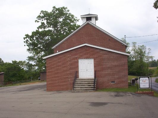 oldgoldhillbapt.jpg
The congregation of Gold Hill Baptist Church has built a new meeting house, and use the old building next to the cemetery as a fellowship hall.  Photo by Jeff Weaver, May 2005.
