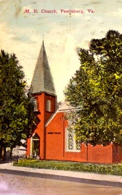 Pearisburg - Pearisburg Methodist Episcopal Church
This is a 1910 color postcard.
