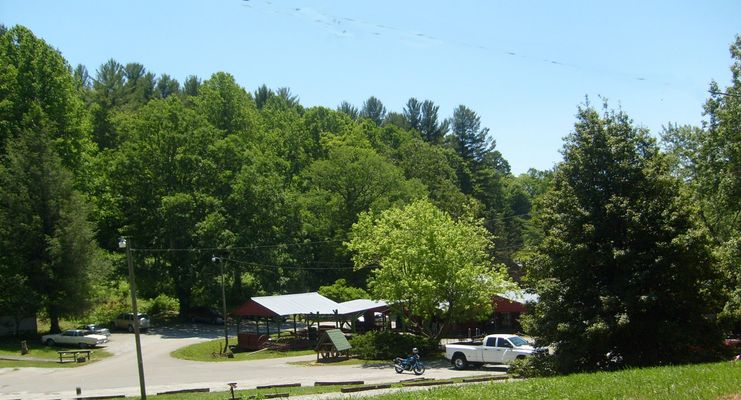 Crumpler - Shatley Springs
Famous for their family style meals, you can read more about Shatley Springs [url=http://www.shatleysprings.com/]here[/url].  Photo June 6, 2007 by Jeff Weaver
