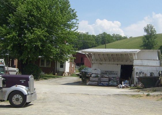pics 052.jpg
Halsey's Farm service is the place where farmers in Western Grayson County buy fertilize and other farm  supplies.  The Halseys also operate a large dairy operation.  Photo by Jeff Weaver, June 8, 2007.
