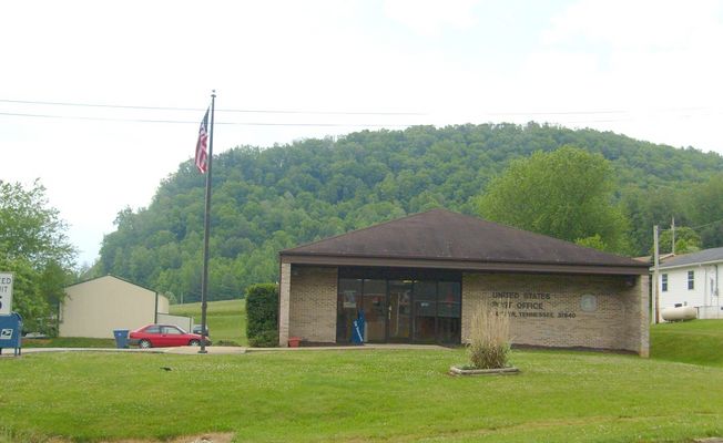 Butler - U.S. Post Office
Photo May 18, 2007 by Jeff Weaver
