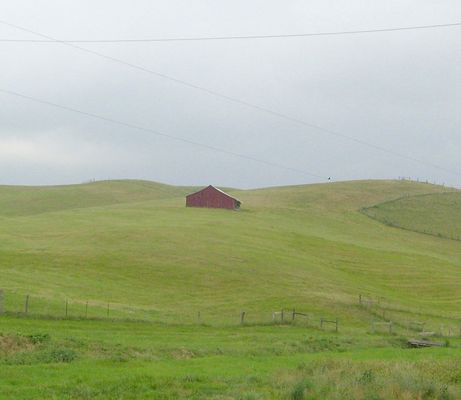Mouth of Wilson - Barn on a Hill
Folk memories of Ireland?  Photo by Jeff Weaver June 2007.
