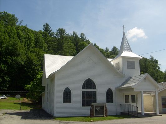 Fleetwood - Calvary United Methodist Church
Photo June 20, 2007 by Jeff Weaver.
