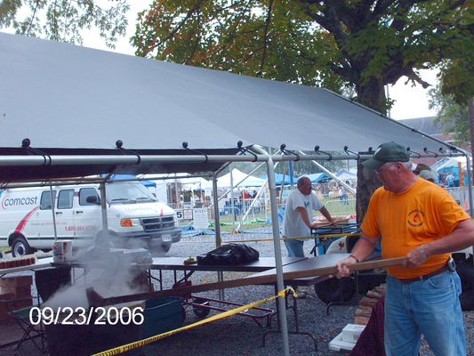 pics 119.jpg
Dwight Barker stirring apple butter for the Chilhowie Methodist Church at the 2006 Chilhowie Apple Festival.  Photo by Jeff Weaver, September 23, 2006.
