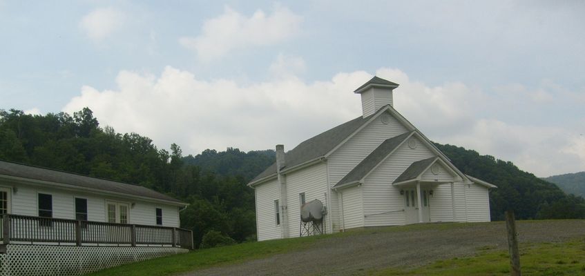 Horse Creek - Sabbath Home Baptist Church
Photo July 6, 2007 by Jeff Weaver

