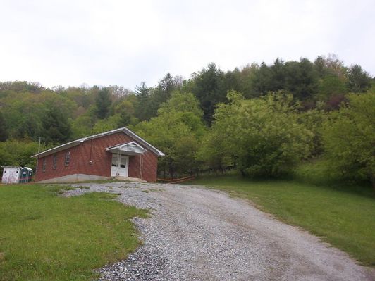 pleasantbranchbapt.jpg
Pleasant Branch Baptist Church Building, now closed, is located on Upper Grassy Creek, near Quillen Ridge.  Photo by Jeff Weaver, May 2005.
