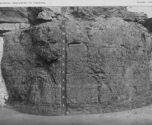 pocahontascoal1907.jpg
This circa 1905 photograph shows a block of coal 12 feet thick at Pocahontas, Virginia.
