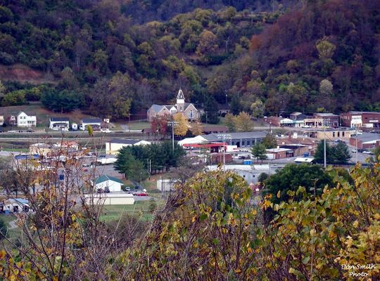 Saltville - From the Overlook
This image was made on October 25, 2007 by Don Smith [email]dsmith1043@comcast.net[/email]
