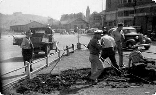 saltvilleworkcrew.jpg
This late 1930s photo by John Porter shows a work crew probably working on a water line near the Mathieson Company Store.
