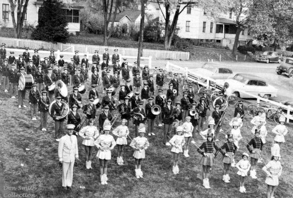Saltville - Shaker Band
SALTVILLE HIGH SCHOOL SHAKER BAND / SALTVILLE, VA. / OCTOBER 1954.  Courtesy of Don Smith [email]dsmith1043@comcast.net[/email]
