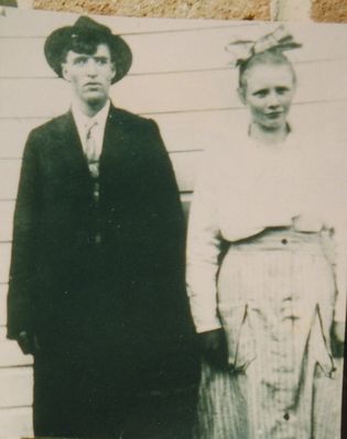 spencerblake3.jpg
These are children of William Troy & Cynthia Alice Osborne Spencer.  Courtesy of Bryan Spencer.
