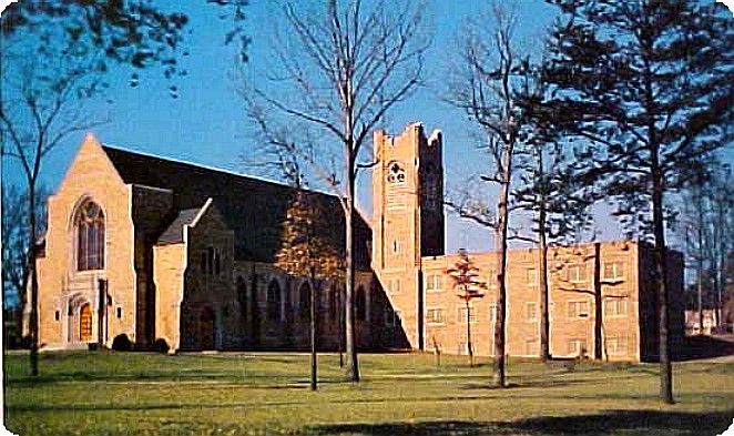 Statesville - First Baptist Church
This is a 1960s postcard view.  You may visit the church's website [url=http://www.statesvillefbc.org/]here.[/url]
