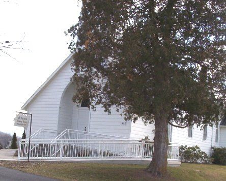 stjamesluth.jpg
Photo by Jeff Weaver, summer 2003
