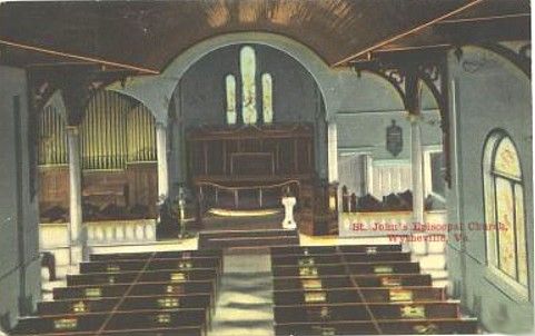 stjohnsepiscopalinterior.jpg
This is a 1912 postcard view.
