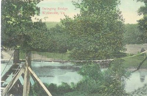 swingingbridge.jpg
This postcard dates from circa 1908.
