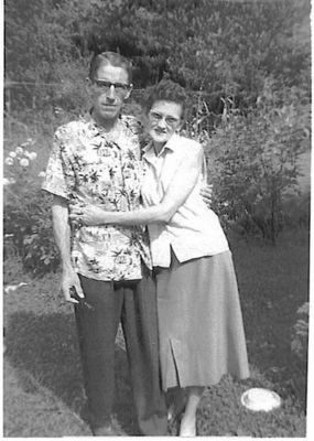 taylorclydejulie.jpg
Courtesy of Gabrielle Taylor and Clarence Taylor.
