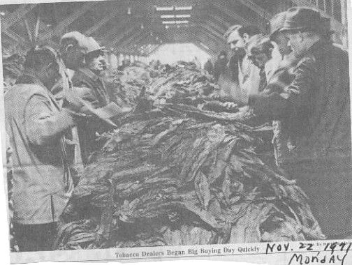 tobaccoauction.jpg
THis is a 1997 Lebanon News photo.  This acutioning off of tobacco is now a rare event, tobacconists now contracting directly with farmers for their produce.
