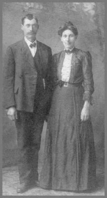 vancephipps.jpg
Vance Phipps was the son of Nathan Phipps and Martha Carolina Hart.  Courtesy of Mary Bowman.
