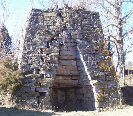 Walton Furnace
Photo by Shawn Dunford, courtesy of David Arnold [email]daviv.arnold@adelphia.net[/email]

