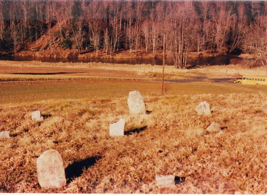weavercem2.jpg
This photo was taken by Jeff Weaver in the early 1980s.
