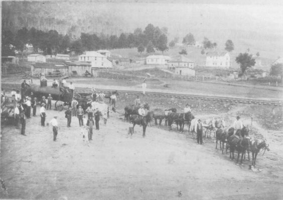 westjeff1916.jpg
This view of West Jefferson was taken in 1916.

