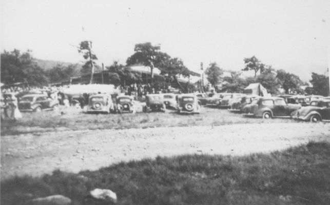 whitetopmusic.jpg
This photo was taken at one of the Music Festivals on Whitetop Mountain in the 1930s.
