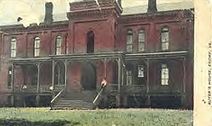 houseemory.jpg
This image dates from the first quarter of the 20th century.
