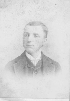 AJPorter.jpg
This photo is labeled A. J. Porter, and I believe this is Andrew Porter, b. 1870, son of David H. Porter and Nancy Rosenbaum.  Courtey of Amy Bazar.
 

