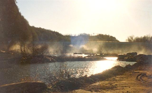 FriesDam#3.jpg
Photo courtesy of David Arnold [email]david.arnold@adelphia.net[/email].
