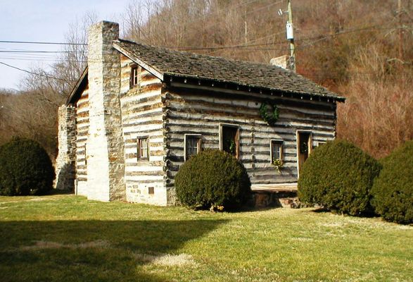 MadamRussellCabin001.jpg
Photo by Janice Busic, January 2006.  Madam Russell was the sister of Virginia's famous Patrick Henry.  She married first General William Campbell, and second another Revolutionary War General William Russell.  A reprint of some of the correspondence of Russell is found in this reprint of [url=http://www.lulu.com/content/147751]Anna Des Cognet's William Russell[/url]
Photo Courtesy of Janice Busic [email]janice_b@verizon.net[/email]
