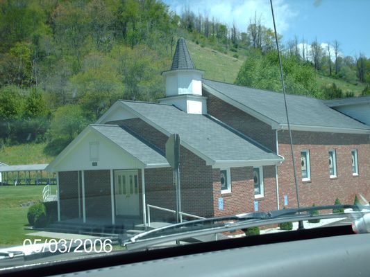 Picture 119.jpg
Photo May 3, 2006 by Jeff Weaver.
