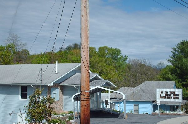 Picture 140~1.jpg
This church occupies the former site of Young's Chapel A.M.E. Zion Church.  Photo May 1, 2006 by Jeff Weaver.
