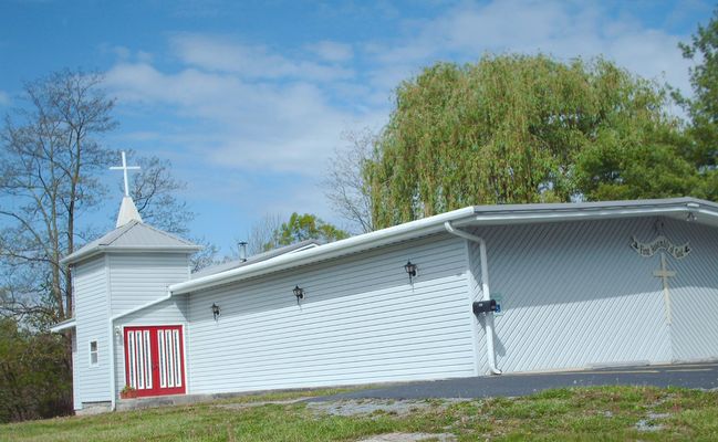 Picture 143.jpg
Photo May 1, 2006 by Jeff Weaver.
