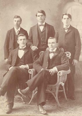 PorterBros.jpg
David Reed Porter (1878-1925) and his brothers Charles (b. 1860), George (b. 1868), Andrew (b. 1870), and Floyd (b. 1873).  All sons of David Hounshell Porter and Nancy Rosenbaum.  Courtesy of Amy Bazar [email]abazar2151@charter.net[/email].



