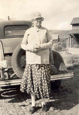 Osborn, Virginia Irene Strange
Virginia Irene (Strange) Osborn was b 19 May 1870 at Mouth of Wilson, Grayson Co. Va, d 1 July 1962 at Mullen, NE.  Courtesy of Donna (Collier) Dietrich [email]dietricd@fyi.net[/email]


