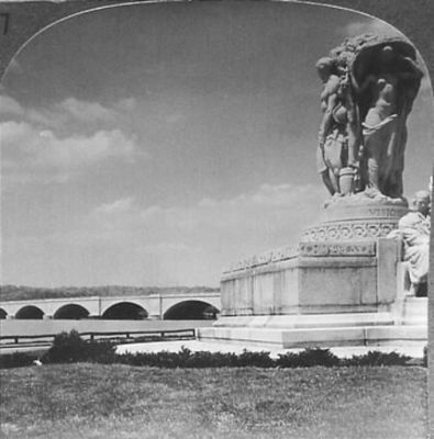 arlingtonmembridge
This is from a circa 1898 sterio card.
