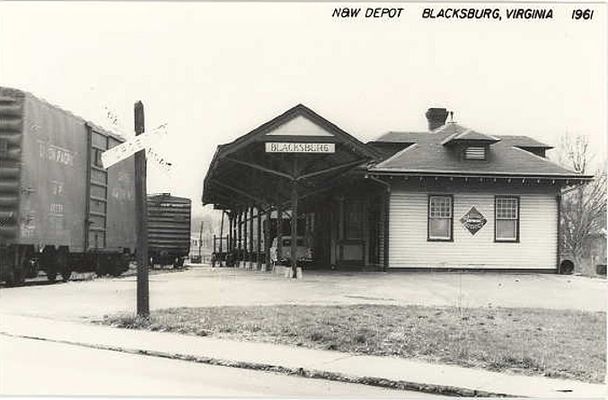 Blacksburg - Norfolk and Western Depot
This 1961 postcard shows the Norfolk and Western Depot at Blacksburg, VA.
