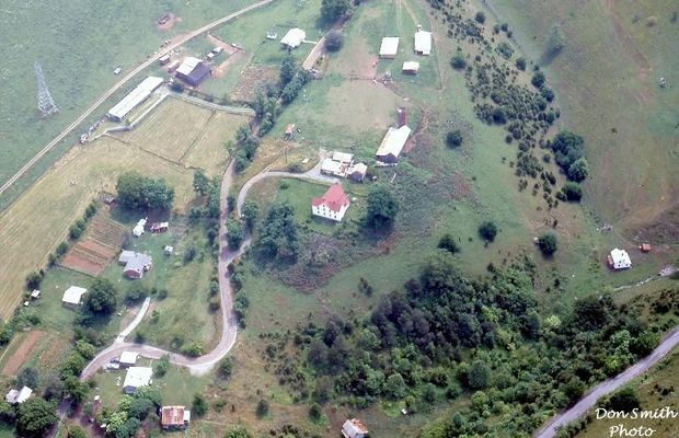 Saltville - Sanders Hill
SANDERS HILL / CEDAR BRANCH / SALTVILLE, VA. / JULY 1973.  Courtesy of Don Smith[email]dsmith1043@comcast.net[/email]
 
