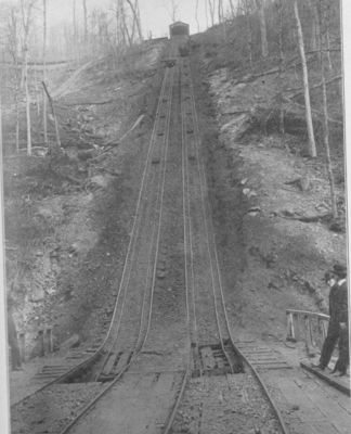 Dante - Inclined Railroad
This photo dates to circa 1905, and shows an inclined railroad to extract coal.
