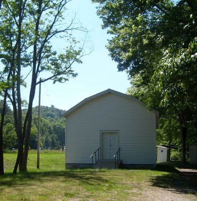 Troutdale - Fox Creek Regular Baptist Church
Photo June 6, 2007 by Jeff Weaver
