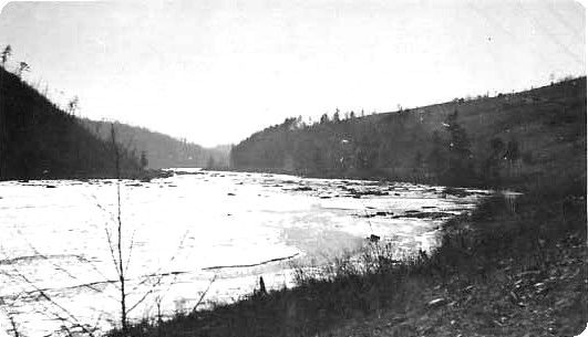 friesnewriver1922.jpg
This is a January 1922 photo showing the New River near Fries, Virginia.
