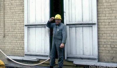 Hicks, Carson
CARSON HICKS... HELPING OLIN CLOSE DOWN THEIR SALTVILLE OPERATION.  CARSON WAS A LONG TIME EMPLOYEE OF THE WELL FIELDS DEPT. AT OLIN IN SALTVILLE.  Courtesy of DonSmith [email]dsmith1043@comcast,net[/email]
