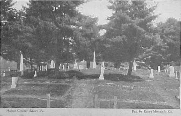 holstonconfcem.jpg
This is a 1908 postcard.
