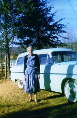 phippscora.jpg
Photo taken in 1959, widow of Benjamin Franklin Phipps, daughter of Martin Van Buren Richardson and Mary Polly Busic.

