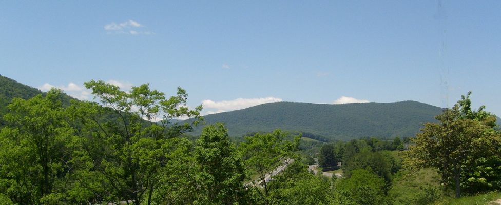 Jefferson - Bluff Mountain
Photo taken from the parking lot of Ashe Memorial Hospital looking west on June 6, 2007 by Jeff Weaver.
