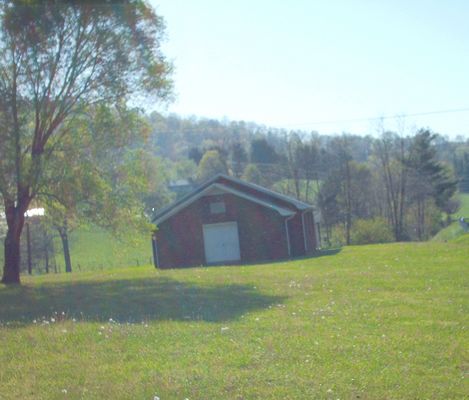 pics 087.jpg
This church was established ca. 1787.  This photo spring 2006 by Jeff Weaver.
