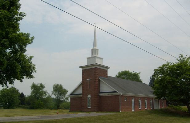 Abingdon - Abingdon Presbyterian Church, PCA
This congegration was established in 1974.  Photo May 23, 2007 by Jeff Weaver
