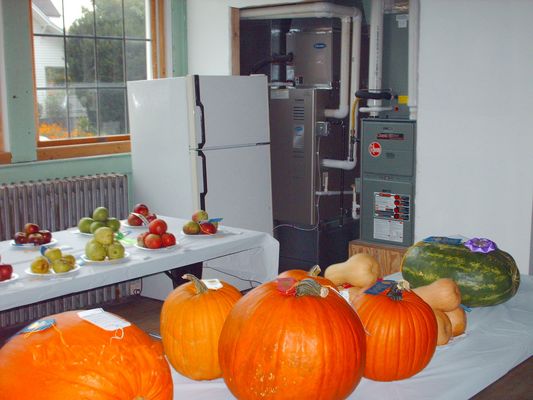 pics 115.jpg
This September 23, 2006 photo shows more agricultural exhibits at the festival.
