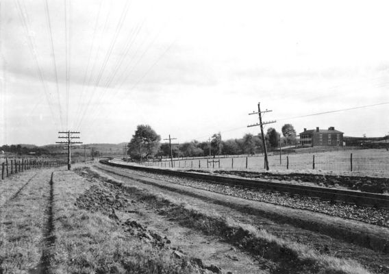 ruralretreat~0.jpg
The railroad line near Rural Retreat is shown here.  The Virginia and East Tennessee Railroad first built the road through this area in 1855.  This section of road is now operated by Norfolk and Western.

